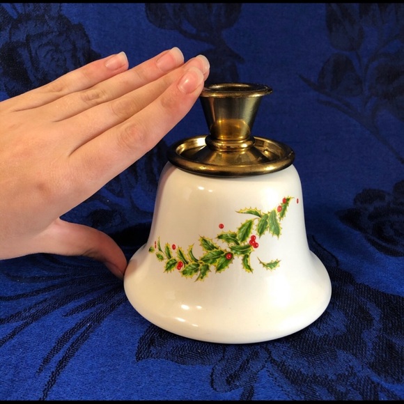 Teleflora Vintage Christmas Holly Candle Holder - Picture 7 of 15